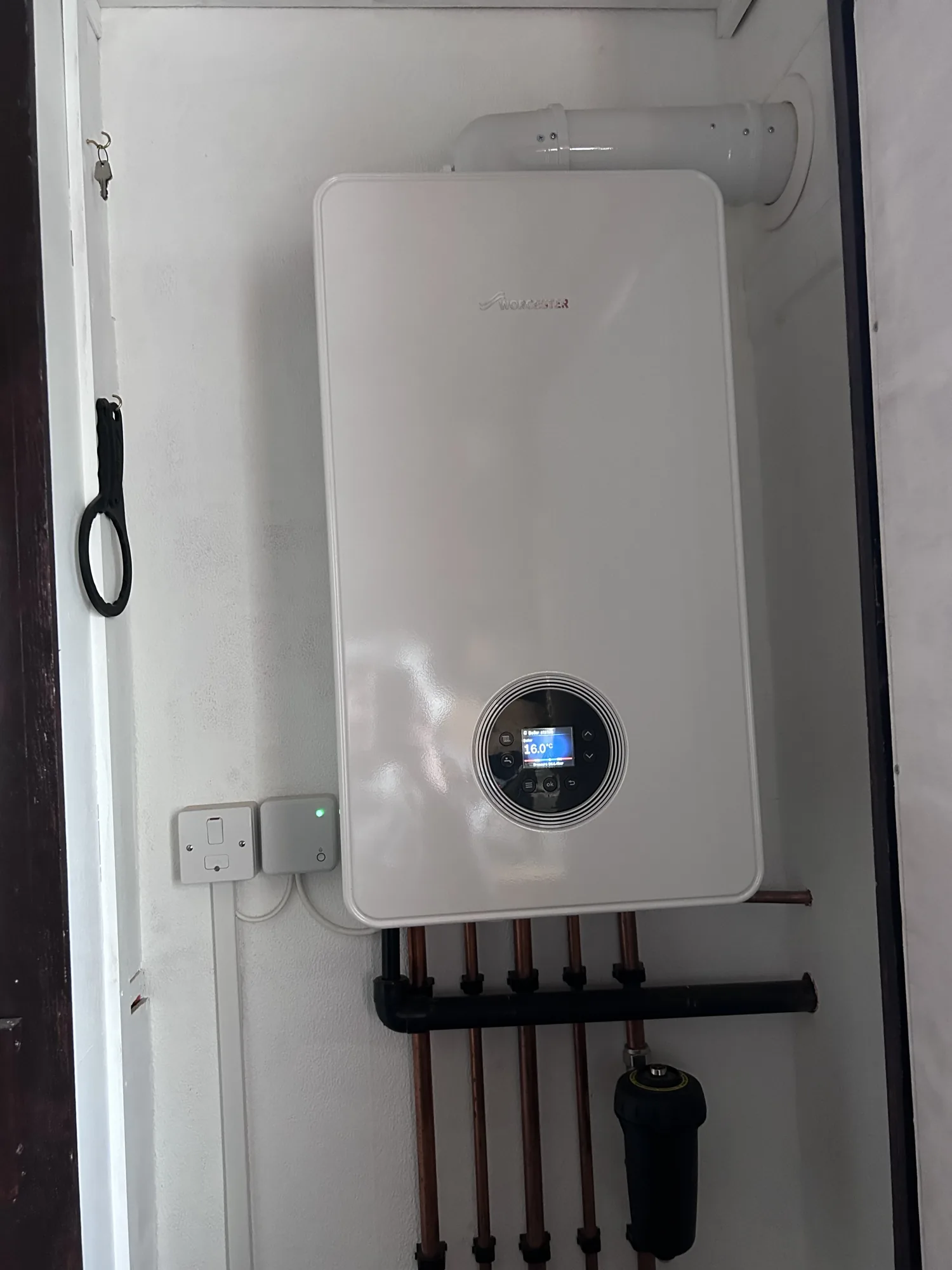 Final checks after the boiler installation was completed